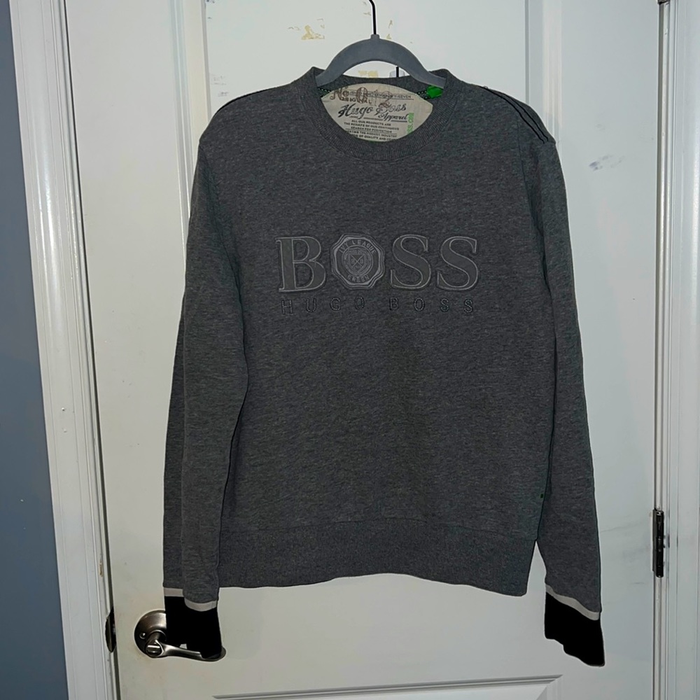 Medium hugo boss long sleeve